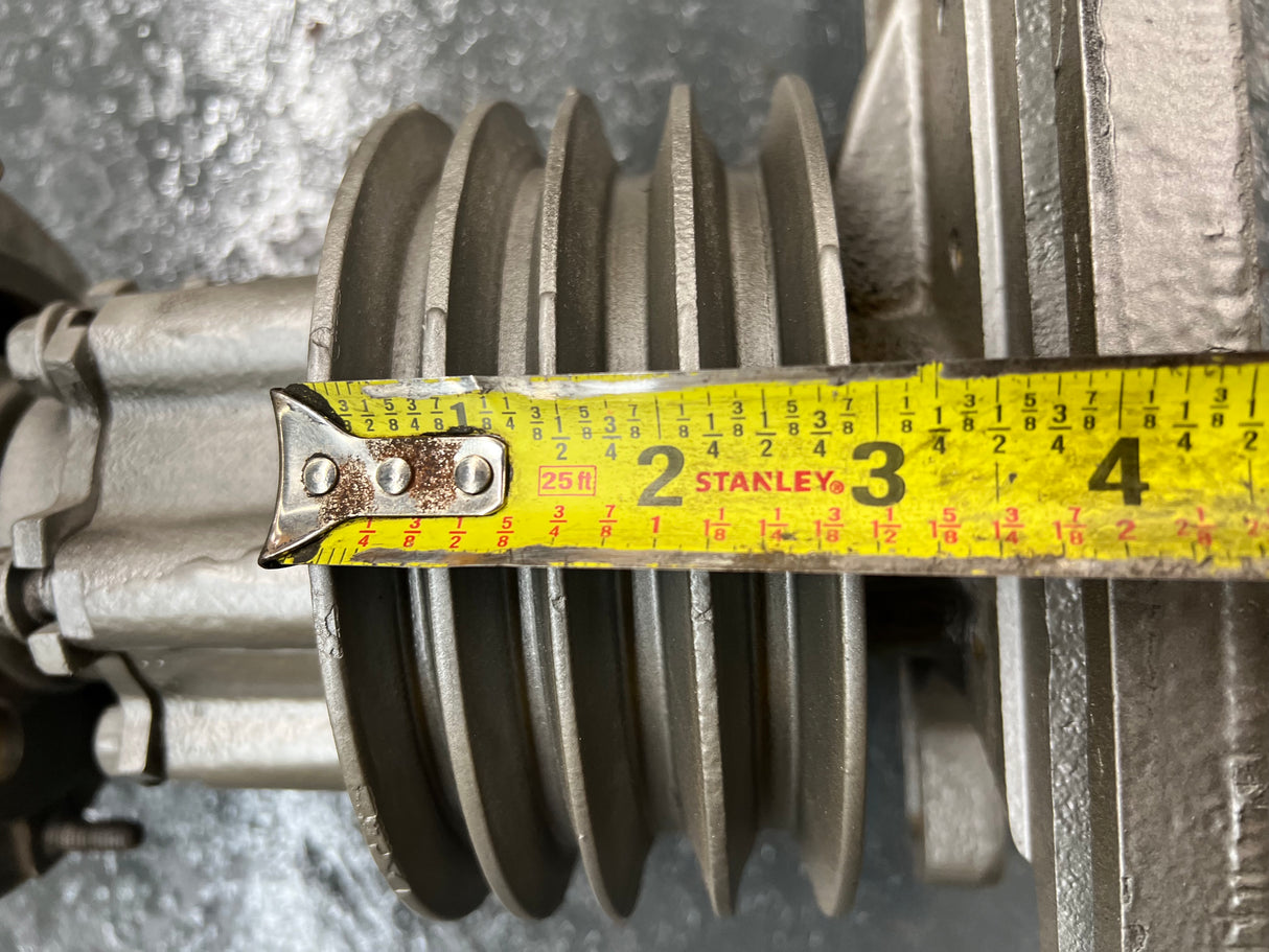 Freightliner Horton Fan Clutch Part # 991405, Pulley P/N 38942, Mounting Base P/N 37128