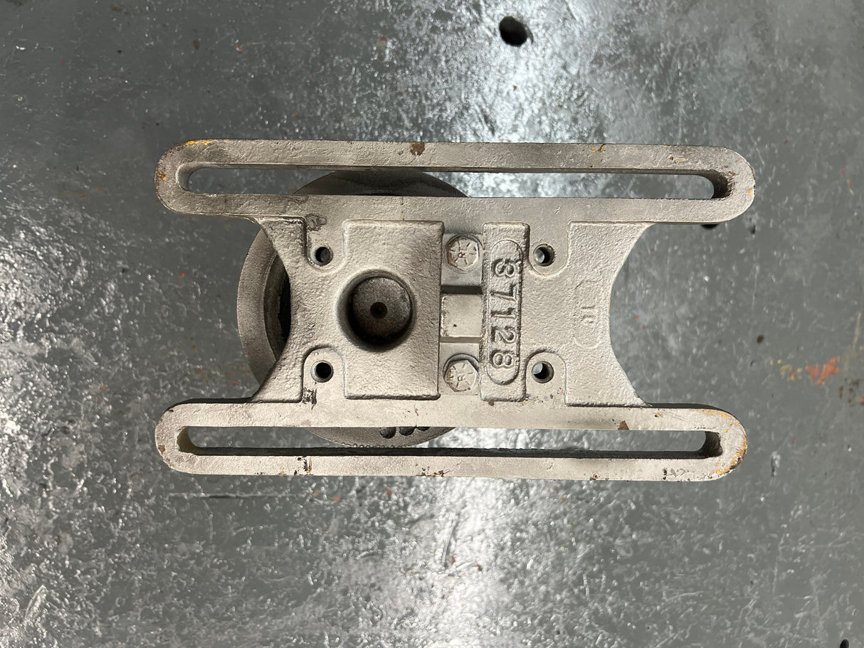 Freightliner Horton Fan Clutch Part # 991405, Pulley P/N 38942, Mounting Base P/N 37128