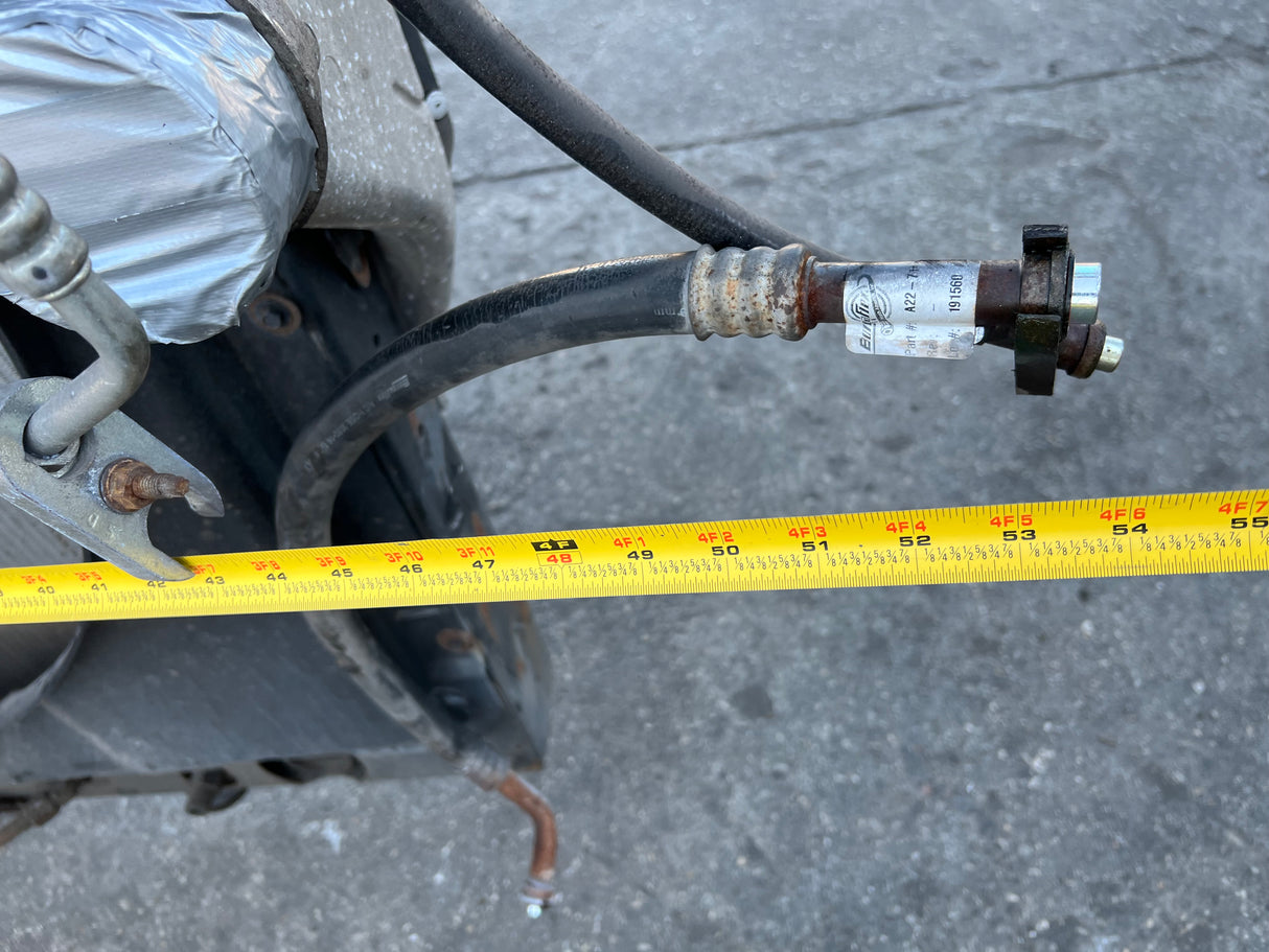 2015 Freightliner Cascadia 132 Charge Air Cooler 3E0137530001 w/ Overflow Bottle & Radiator