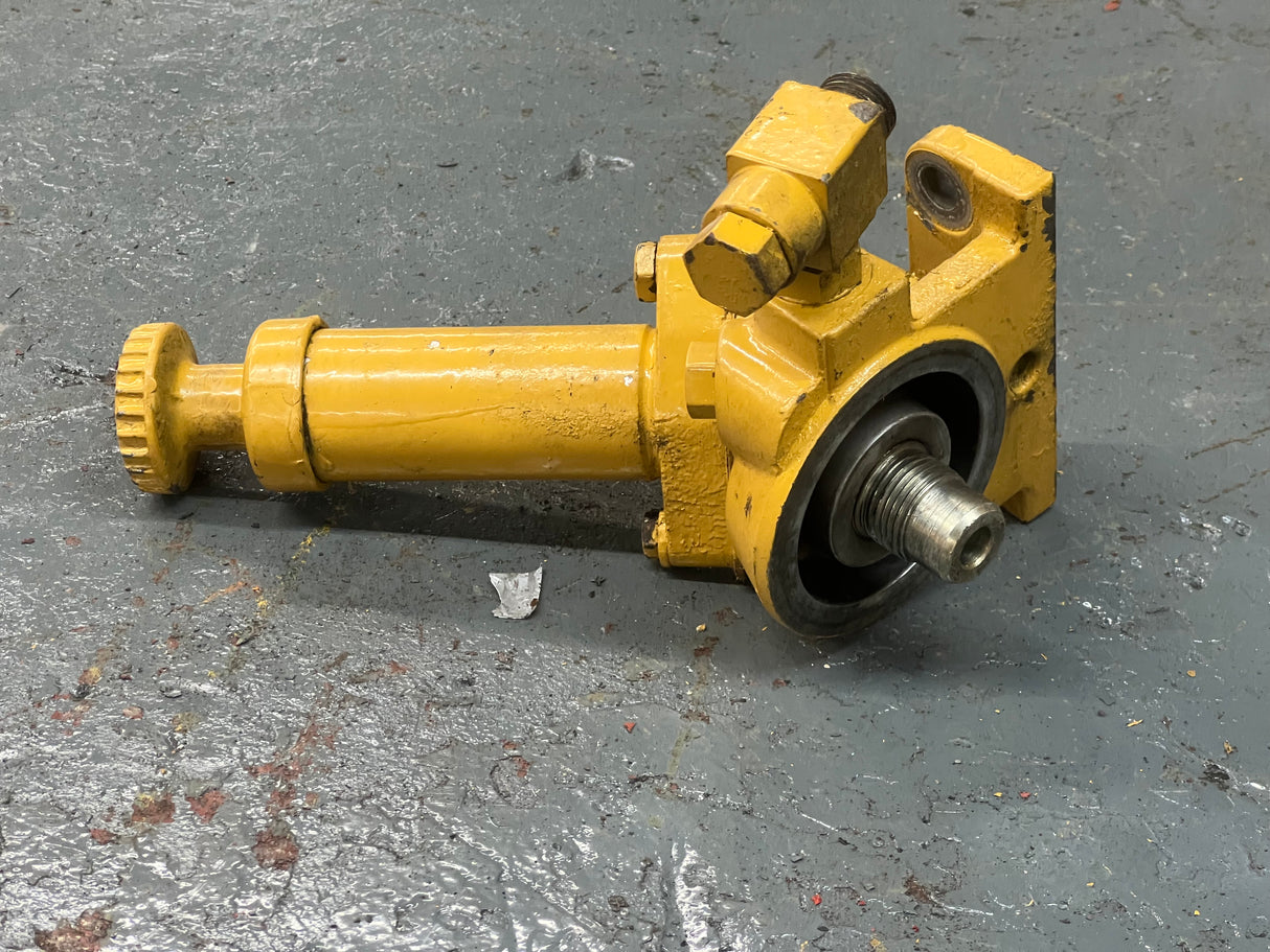 Caterpillar 3126 Engine Fuel Filter Base w/ Priming Pump 141-5138