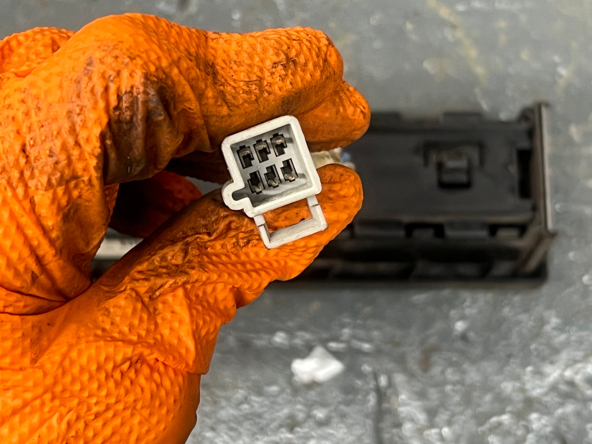 2007 International DuraStar (4400) Switch Panel Dash Pollak P/N 32289