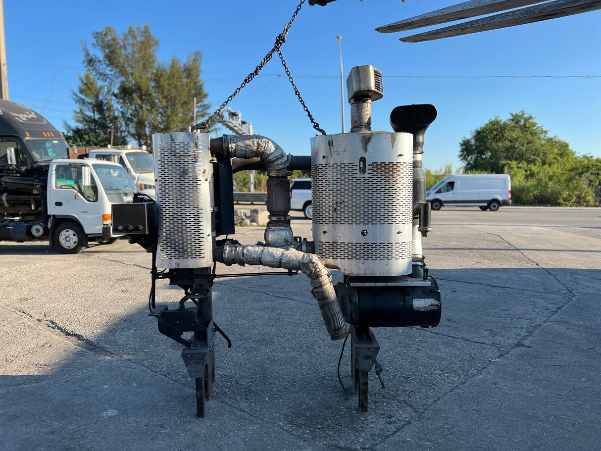 2016 Mack MRU613 Air Cleaner Part # 21112872