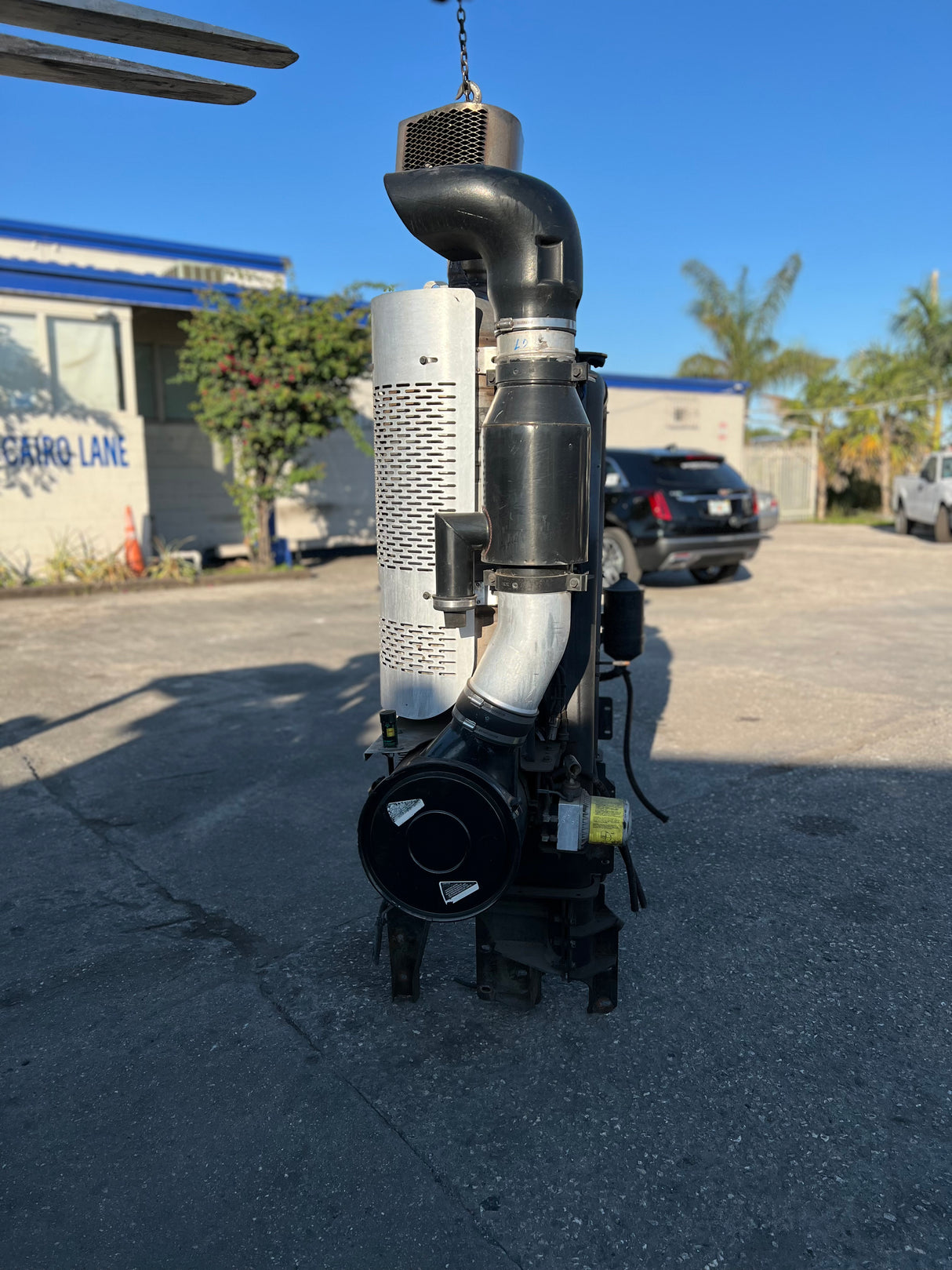 2016 Mack MRU613 Air Cleaner Part # 21112872