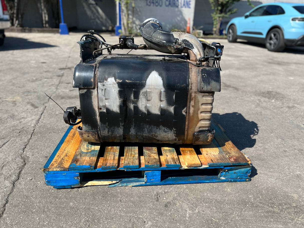 2014-2016 Detroit DD13 Diesel Particulate Filter (DPF) A0014909192