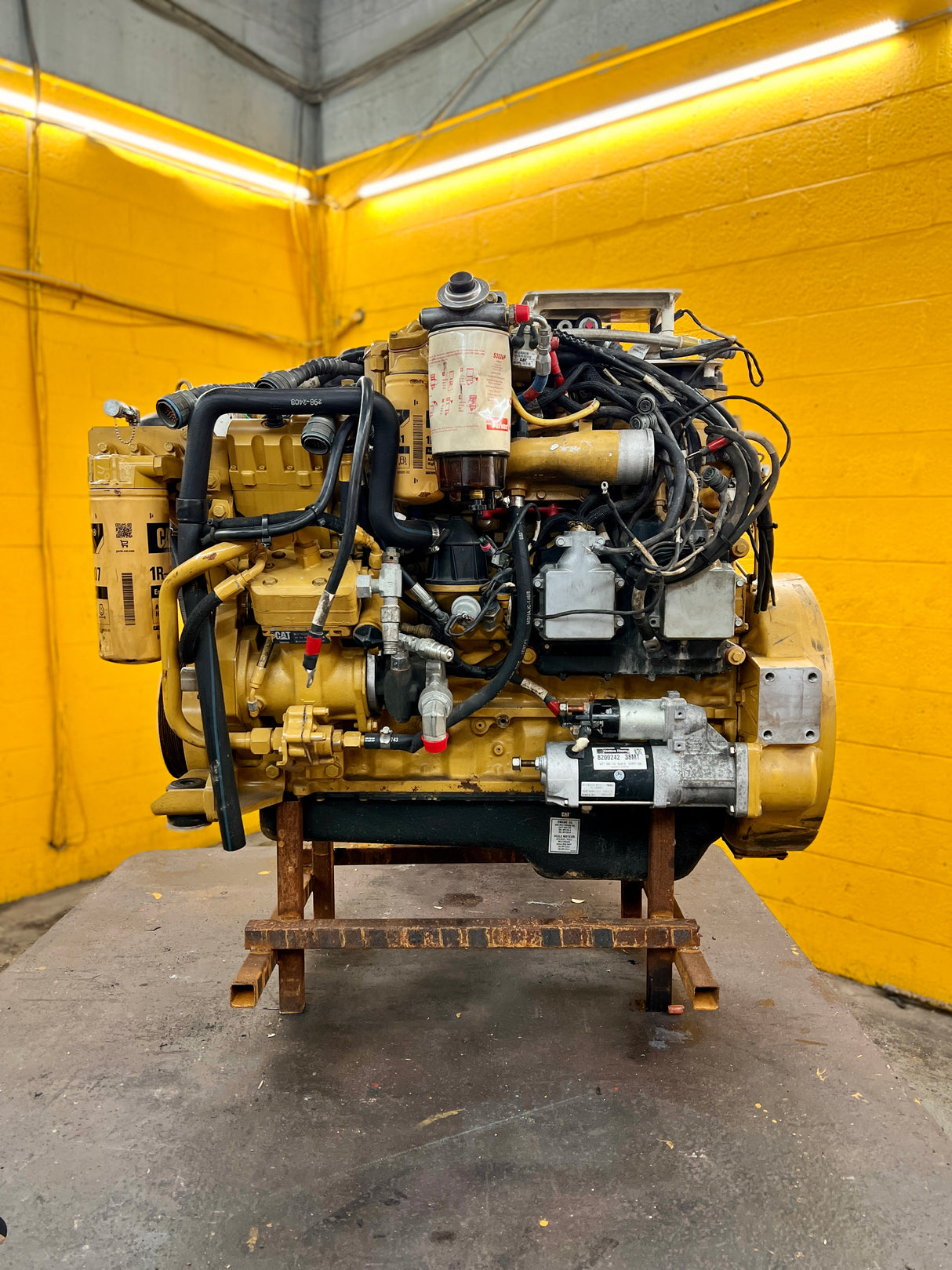 Caterpillar C7 Diesel Engine, 350HP