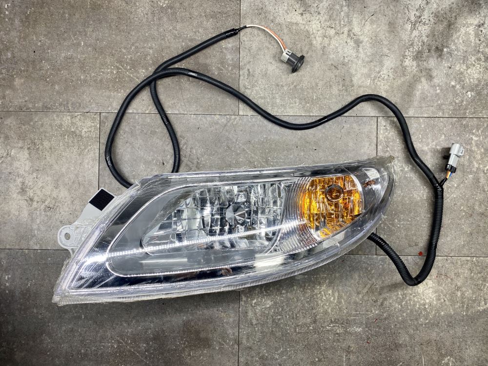 Depo 08-33A-1101L International Headlight