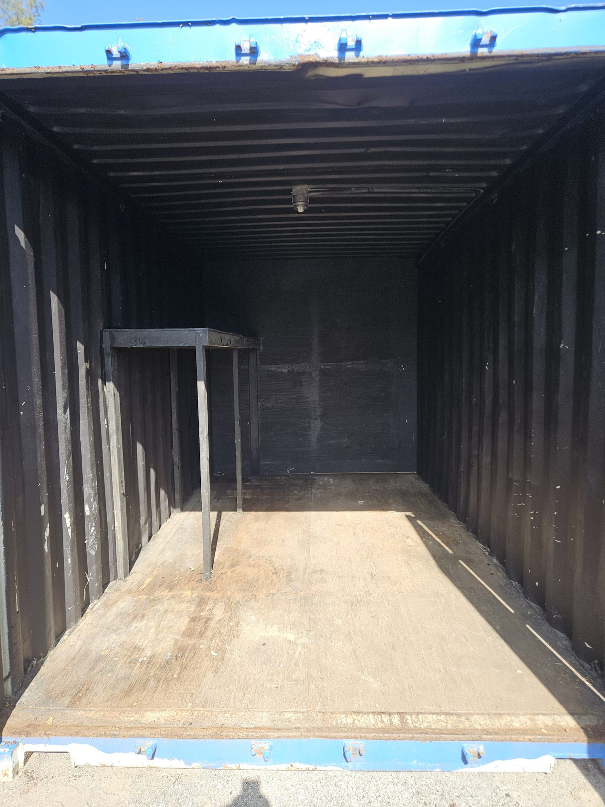 20 FT SHIPPING CONTAINER