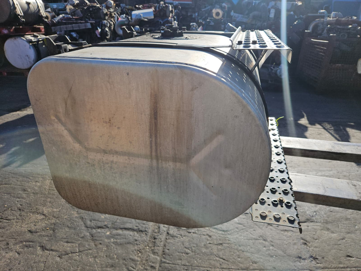 2013 International DuraStar 4300 Fuel Tank Part # 3556261F91, 50 GALLON, ALUMINUM