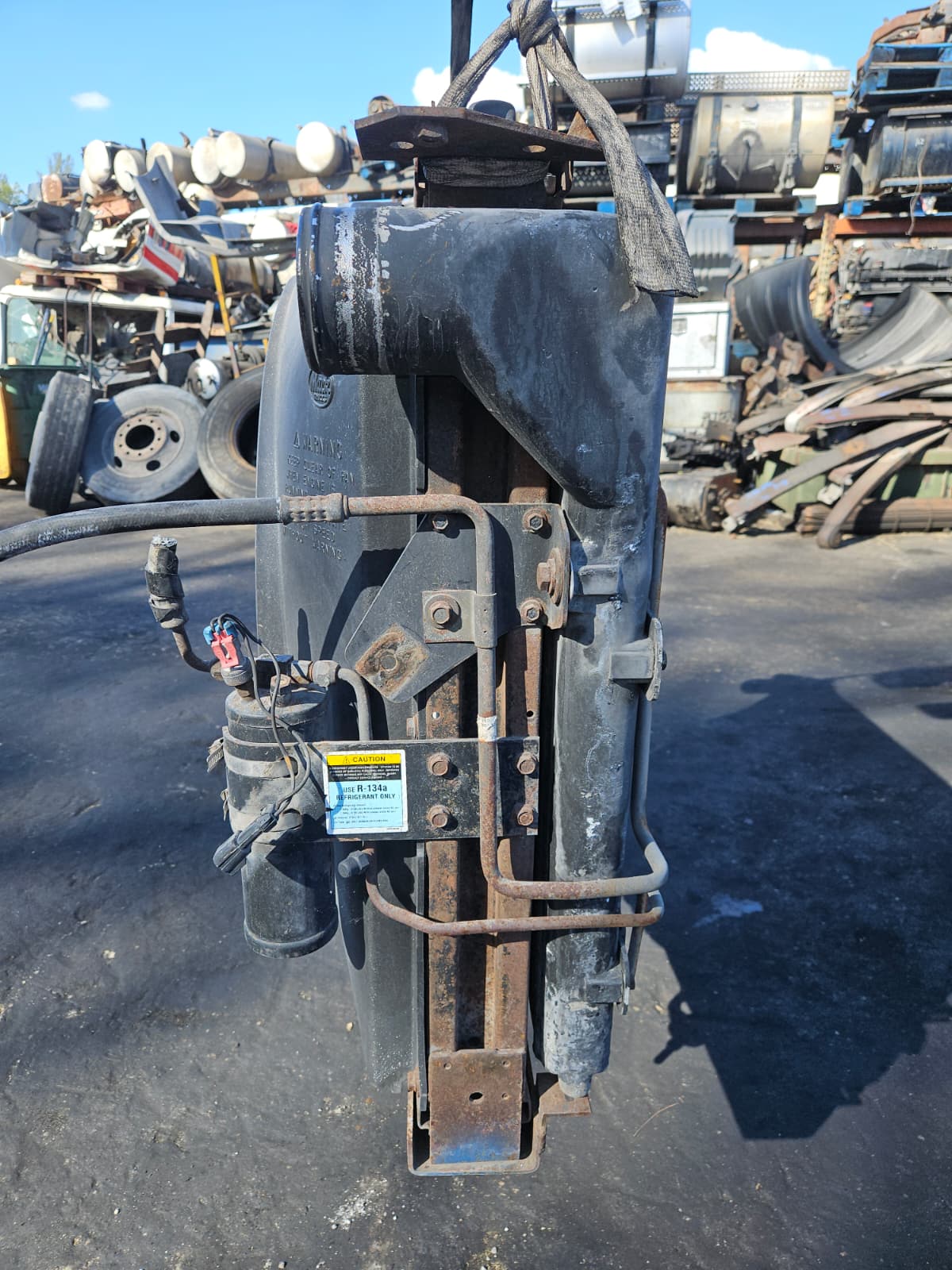 MACK CH613 COOLING ASSEMBLY, SHROUD PART # 5MH5179M