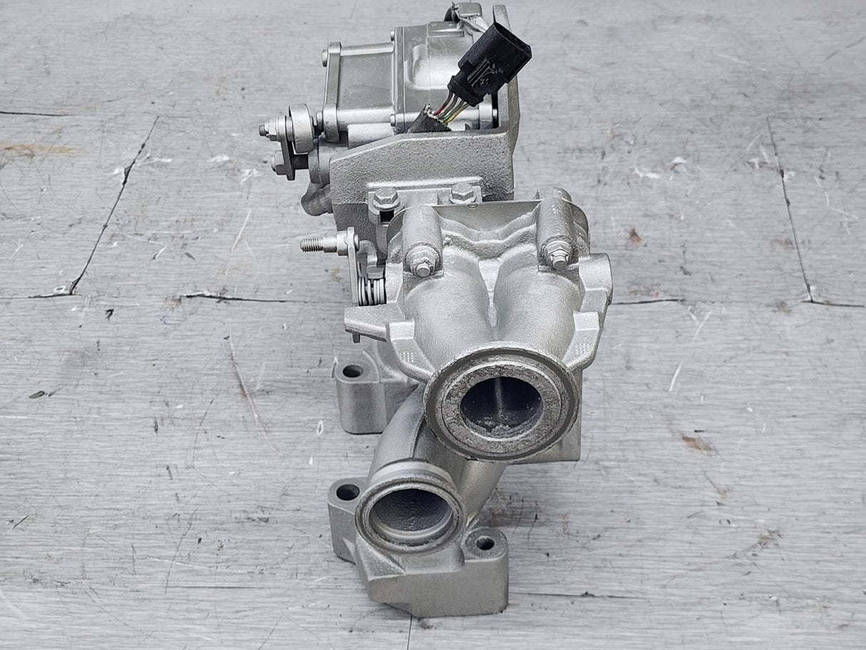 Detroit DD15 Diesel Engine Exhaust Manifold For Sale