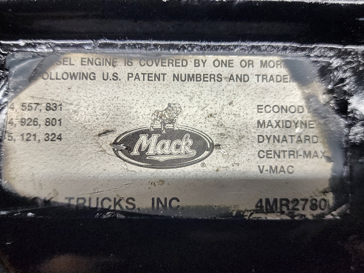 2001 OEM Mack ETEC E7-300 4MR2780 Diesel Engine Valve Cover 337GB537 For Sale