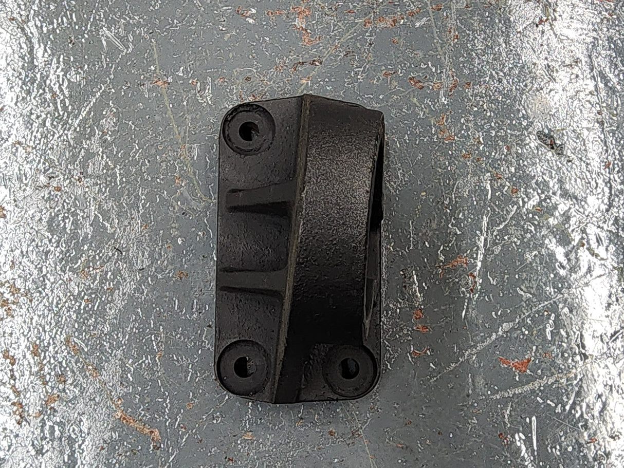 GM Engine Motor Mount Bracket 15988712 For Sale