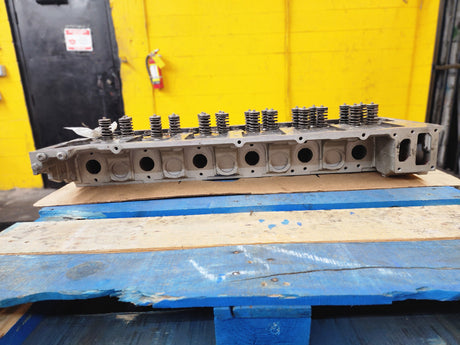 Mack MP7 Cylinder Head P21576283 For Sale
