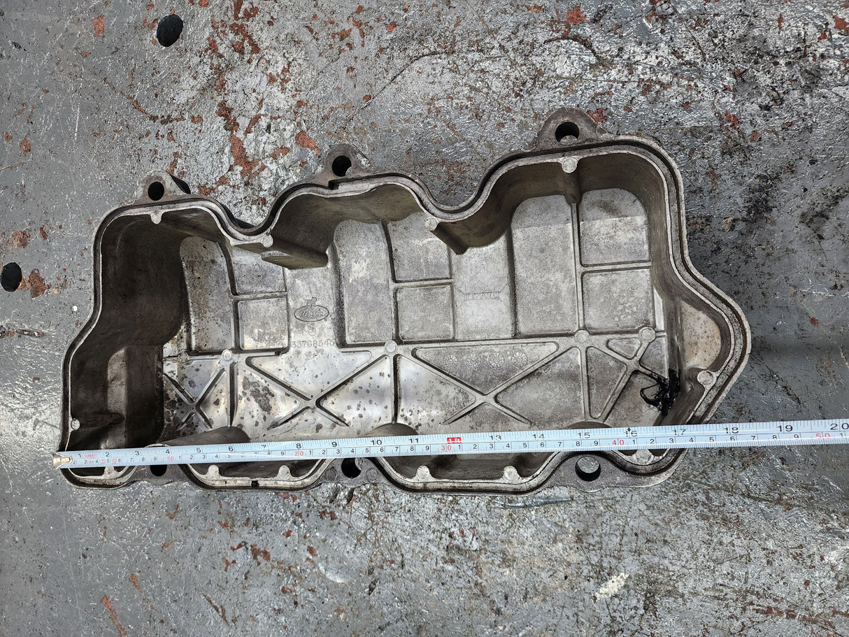 OEM Mack E7 Diesel Engine Valve Cover 337GB545 For Sale