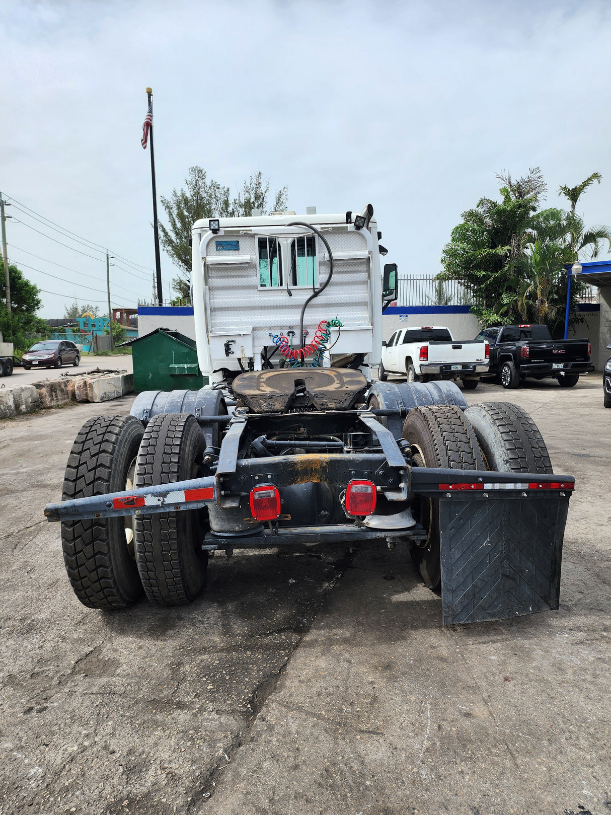 2013 Freightliner Cascadia 125 Conventional Cab For Sale, Front Axle to Chassis W/Title