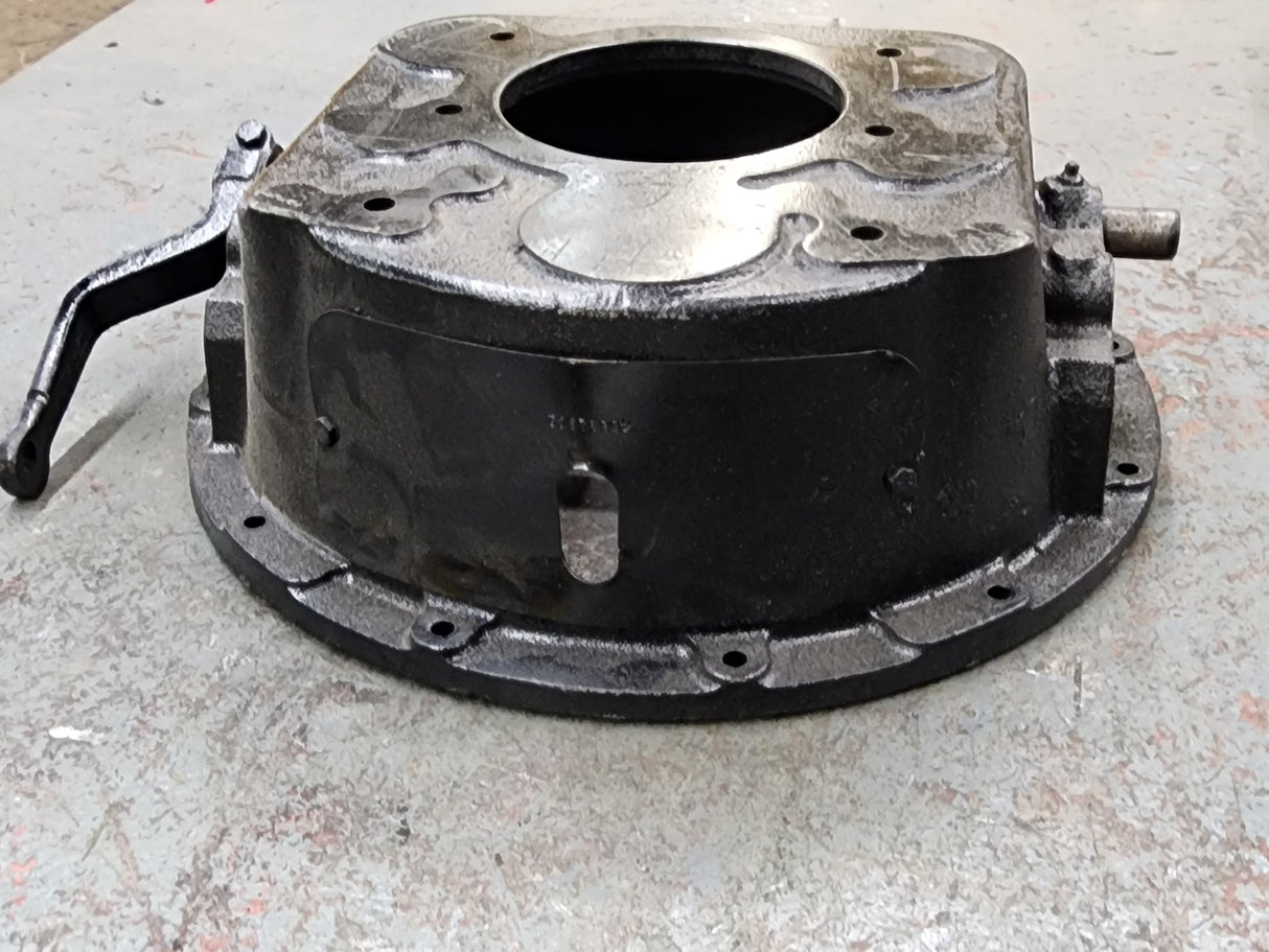 International Spicer CM5952D Steel Bell Housing 480199-C1 For Sale