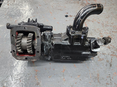 Chelsea PTO 446SETX-W3XK W/Vickers Hydraulic Pump 251263-V2- For Sale