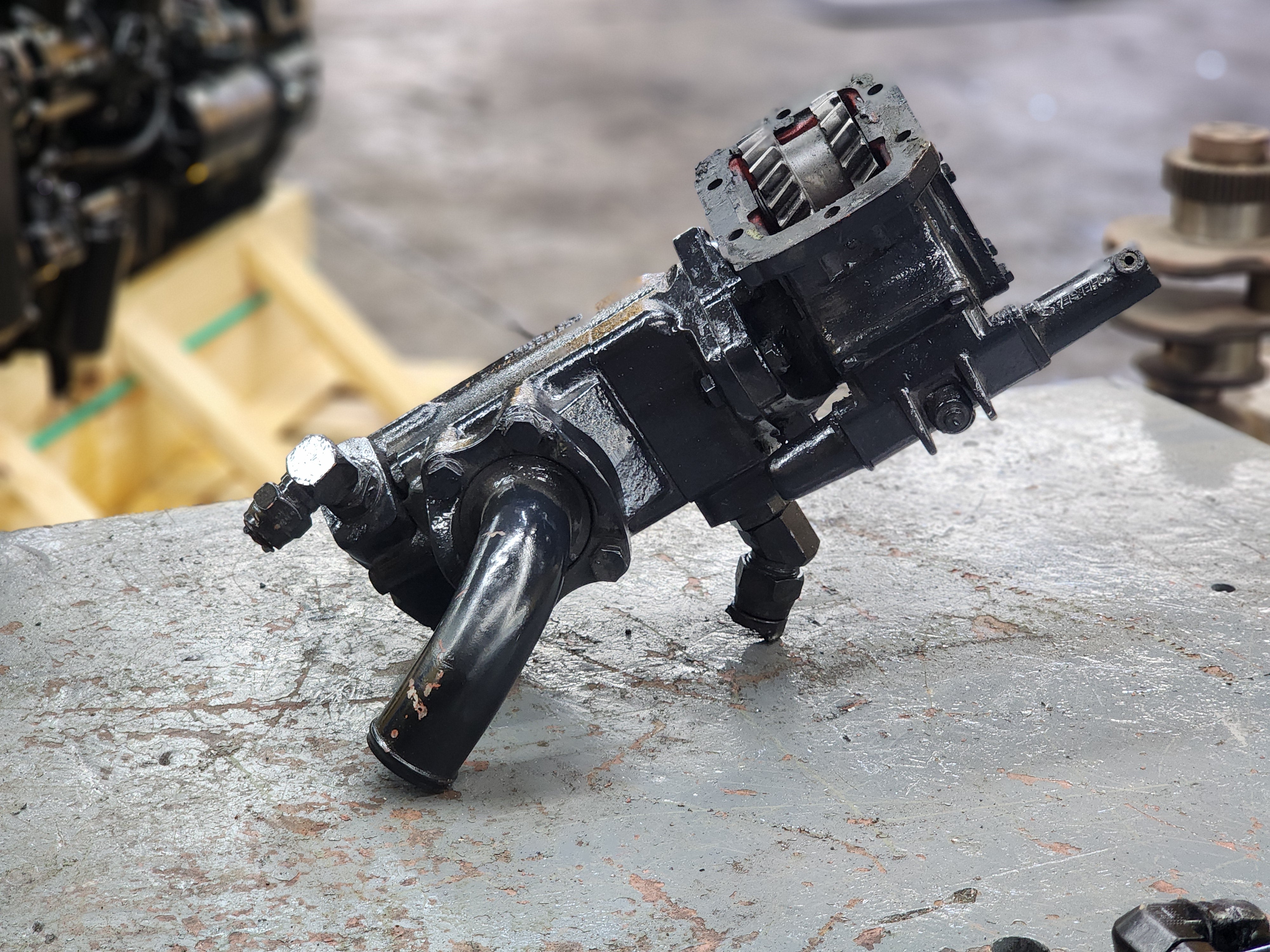 WEST. ② Chelsea PTO 446SETX-W3XK W/Vickers Hydraulic Pump 251263-V2- For