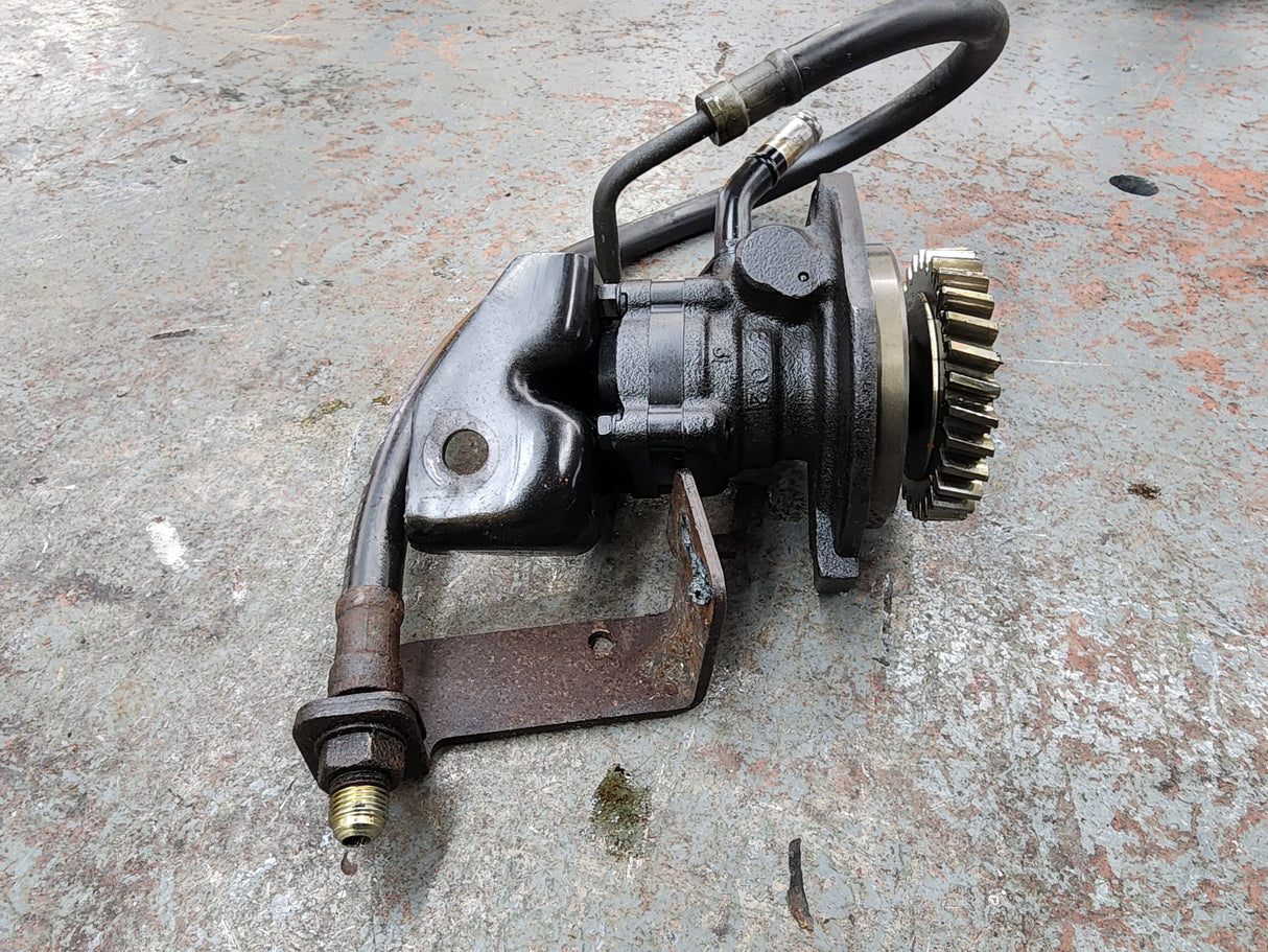 Isuzu NPR 4HE1XS Power Steering Pump For Sale