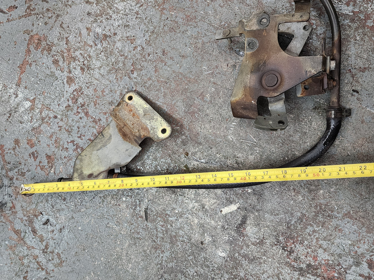 Isuzu NPR 4HE1XS Fuel Lever