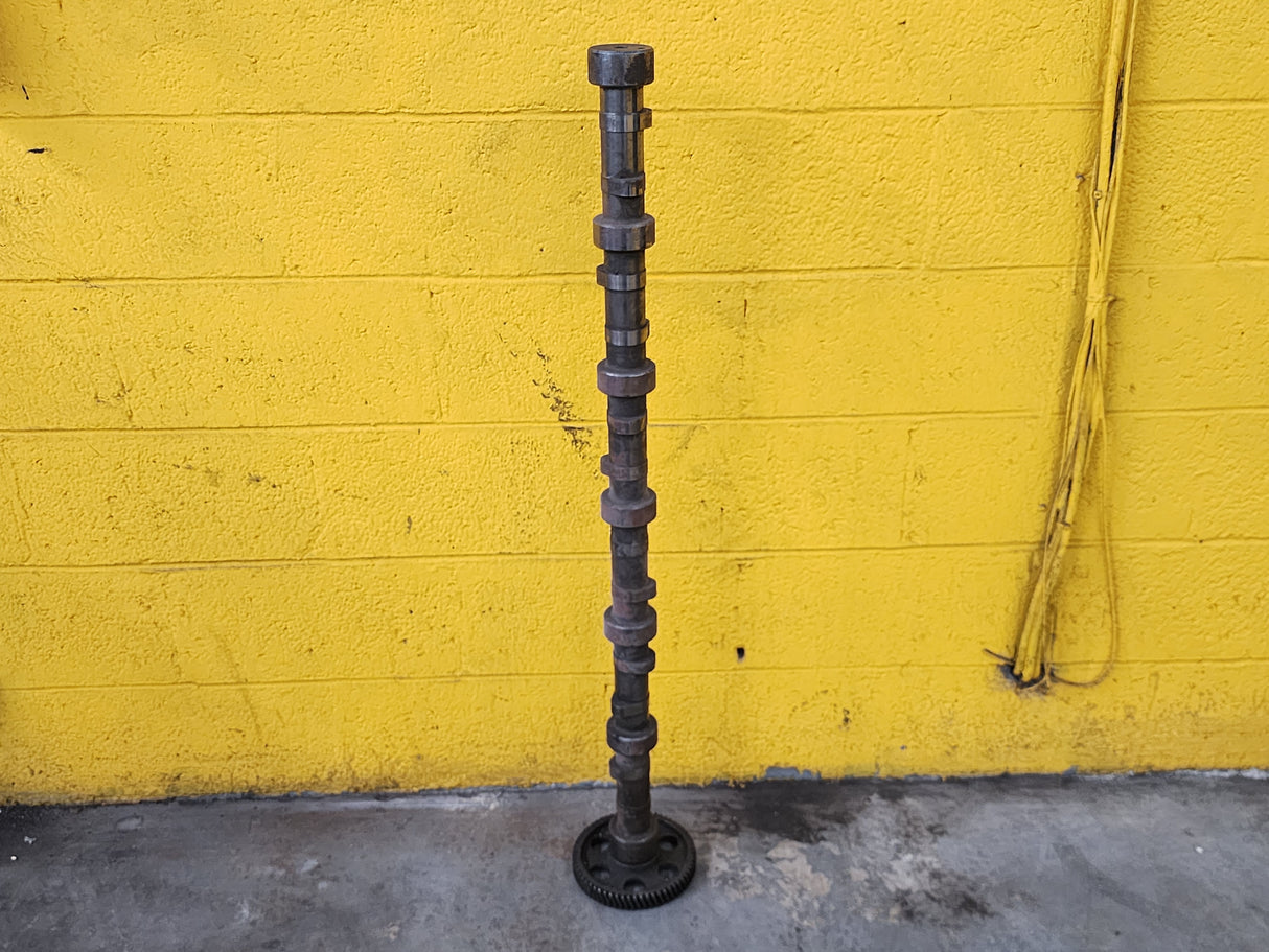 OEM Caterpillar 3406B Camshaft 7W3796 w/ Gear Part # 8N8254 For Sale