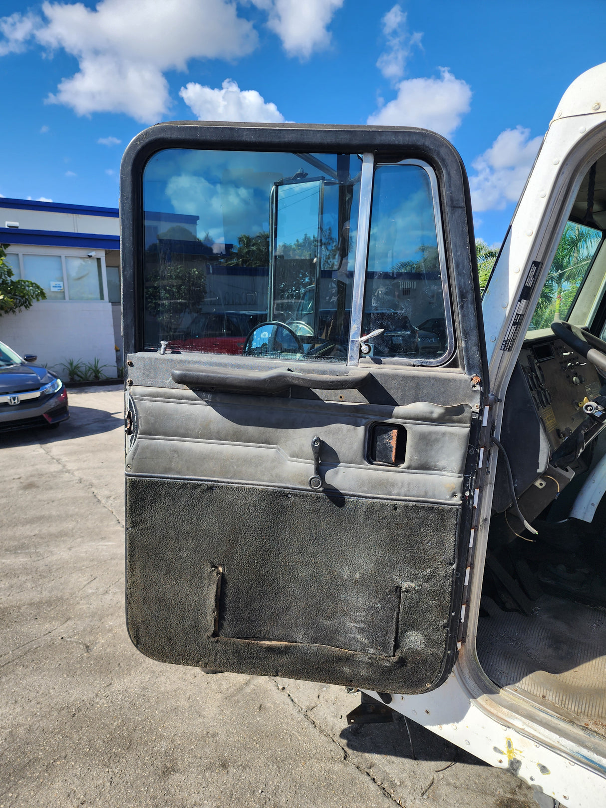 1991 Peterbilt 378 Conventional Cab