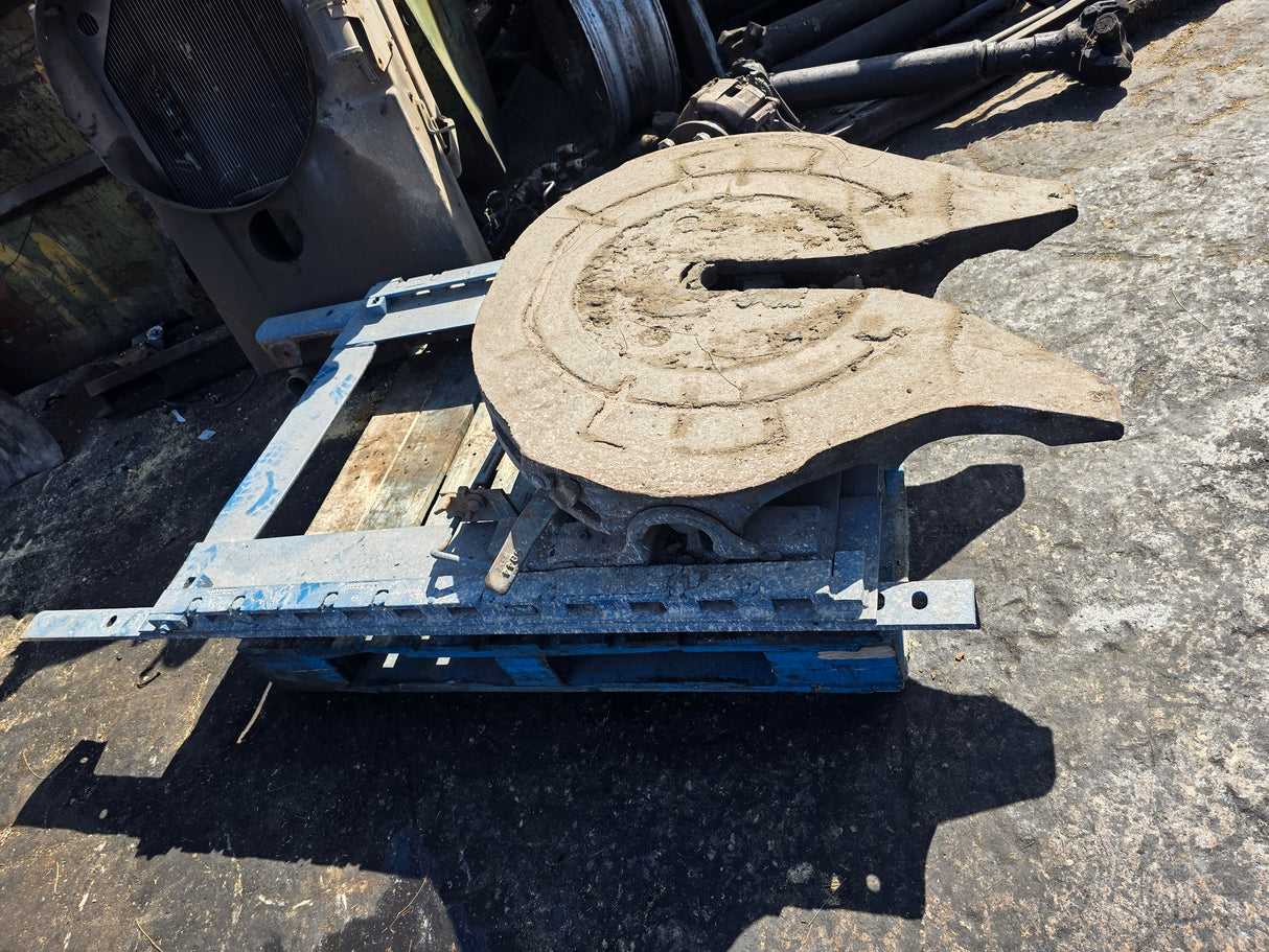 1995 Mack CH613 Fifth Wheel w/ Hitch Plate & Slider, Off Sanitation Truck