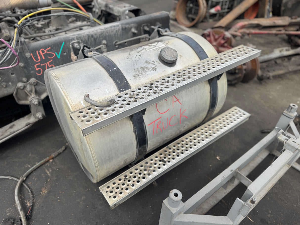 International 4200 Fuel Tank Part # 3510761C95 For Sale