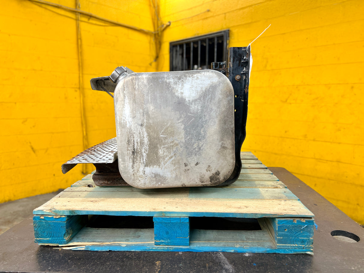Freightliner M2 106 Aluminum 50 Gallon Fuel Tank with Steps