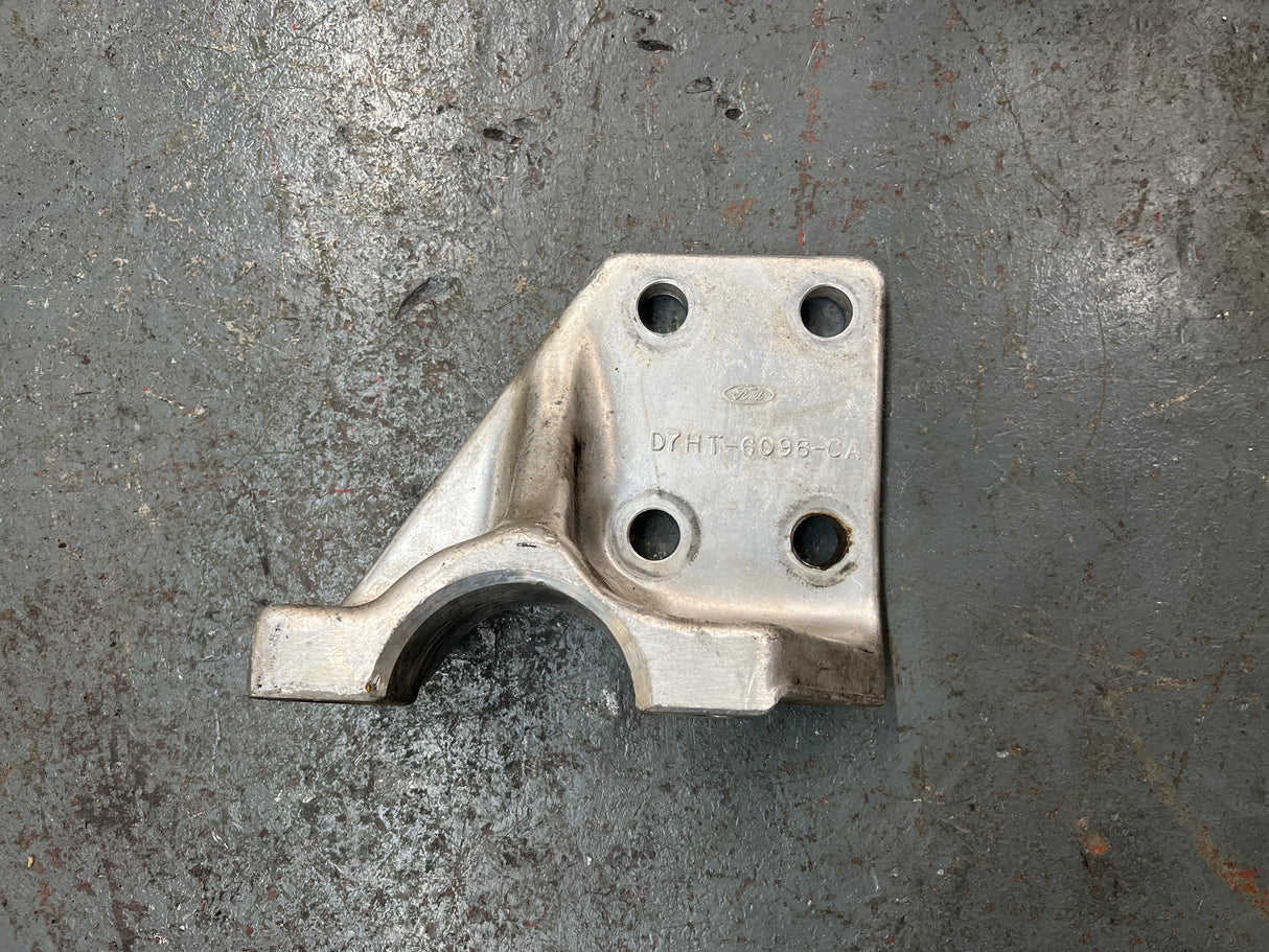 Ford Rear Engine Motor Mount Part # D7HT-6096-CA