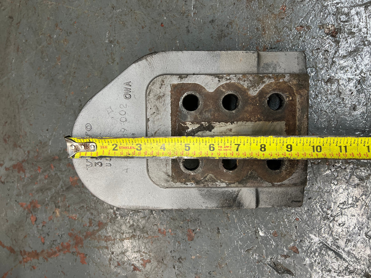 Volvo /  Diesel Engine Mount A1200089-002