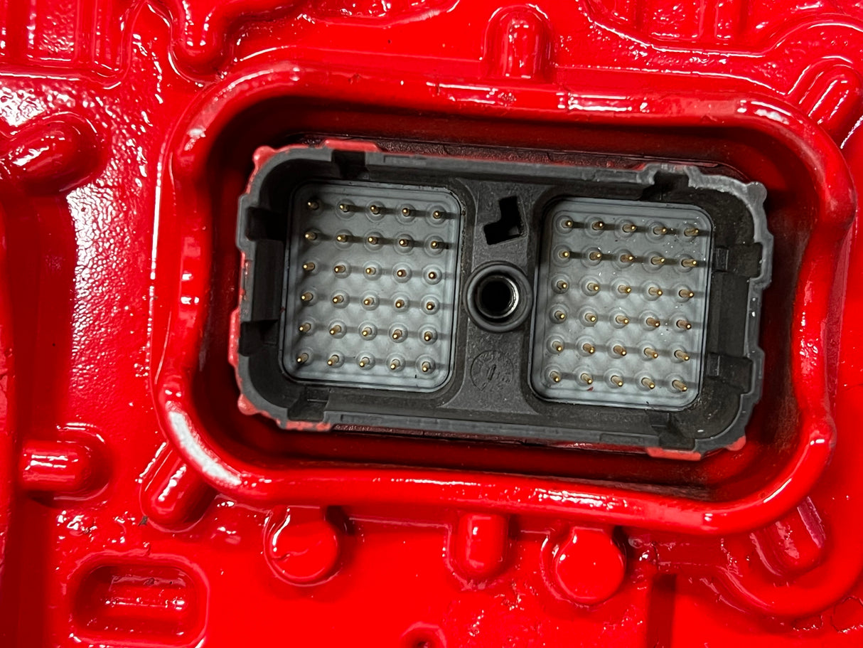 2011 Cummins ISC8.3 ECM Part # 4993120, CM2250