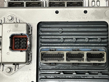 International DT466E Engine Control Module (ECM) for 2004-2006 Part # 1842443C95, 1839368C1