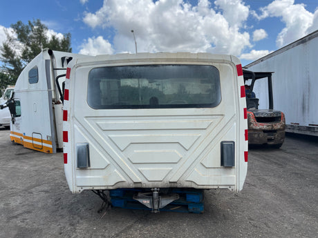 2007 International 7400 SFA Cab for Sale