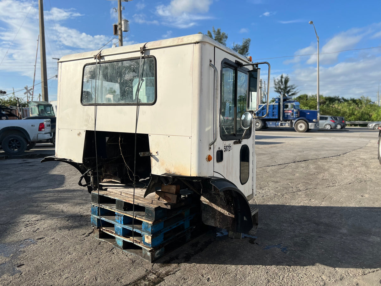 1998 MACK MR688S Forward Low Cab