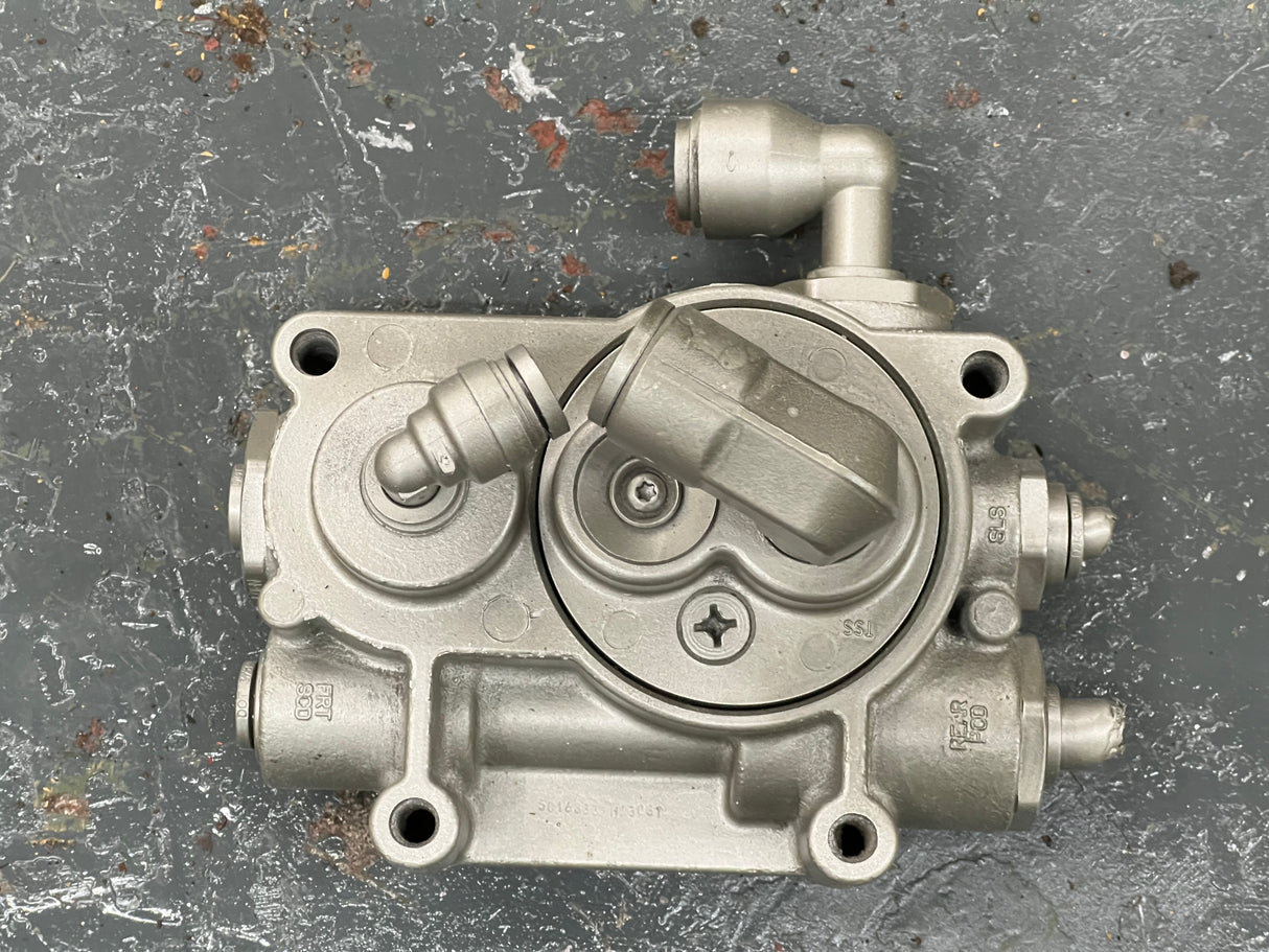 Bendix 802926 TP-5 Tractor Protection Valve Part # 5016833