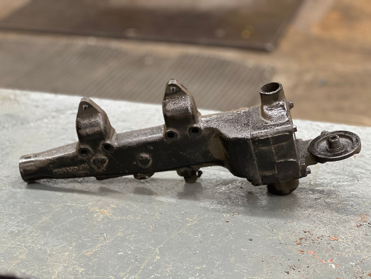 Mack E7 WATER MANIFOLD PART # 107GC550M, W/ OIL FILTER HEAD PART # 32GB354P