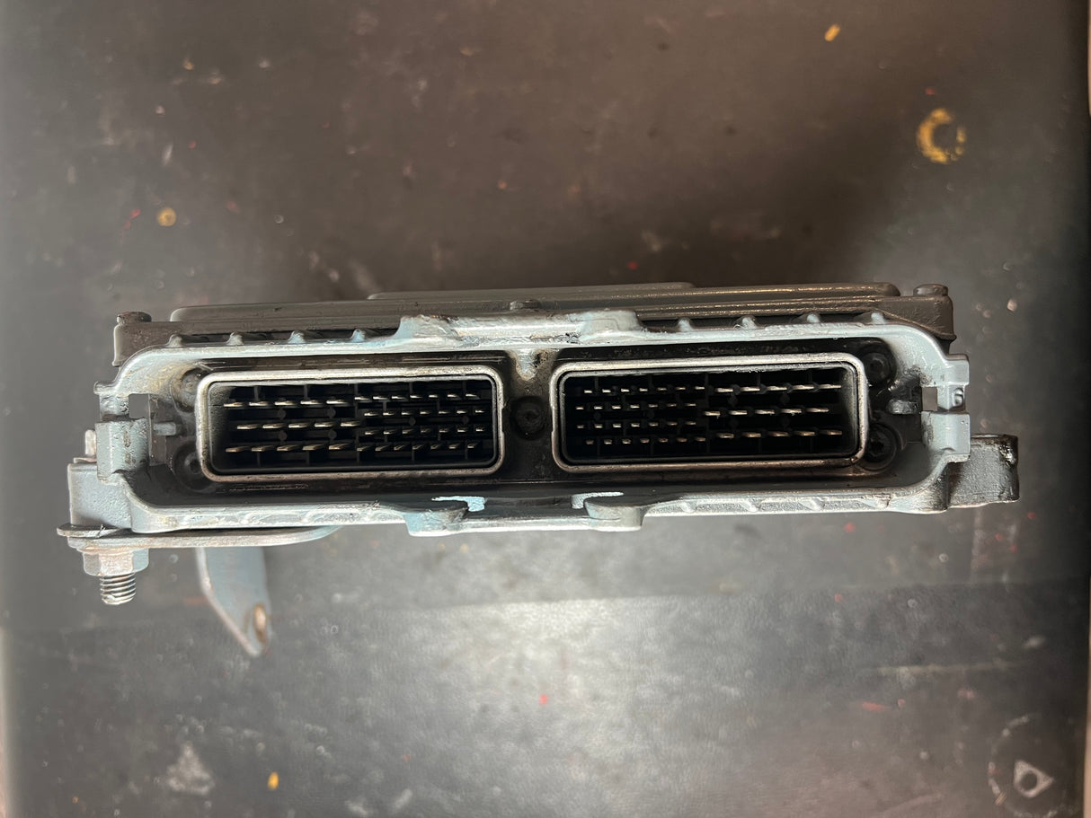 Mack AI-400 Diesel Engine Control Module ECM/ECU/ICM Computer 12MS530M