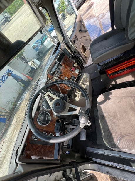 2005 International 9200i CAB Shell