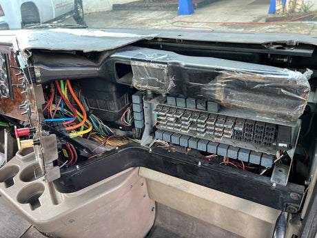 2005 International 9200i CAB Shell