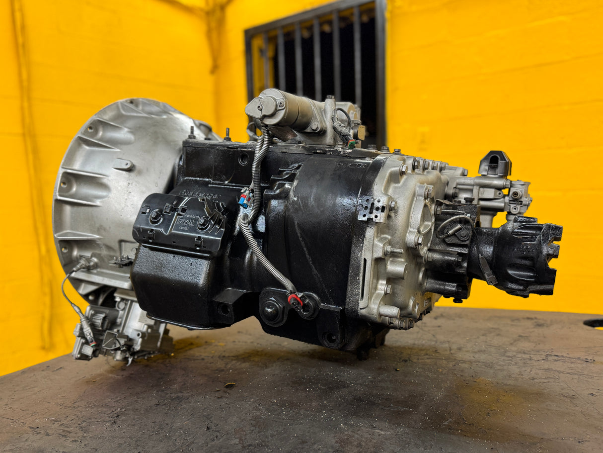 Eaton/Fuller FAOM-15810S-EC3 Transmission For Sale