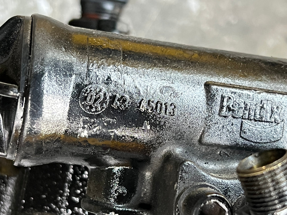 Bendix TU-TLO 550 Air Brake Compressor Bendix Part # 108111, IH Part # 1689954C91