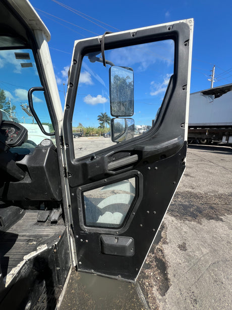 2019 Mack LR64 CAB, VIN: 1M2LR2GC7KM001040