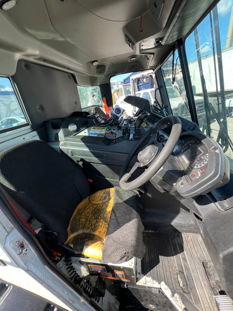 2019 Mack LR64 CAB, VIN: 1M2LR2GC7KM001040