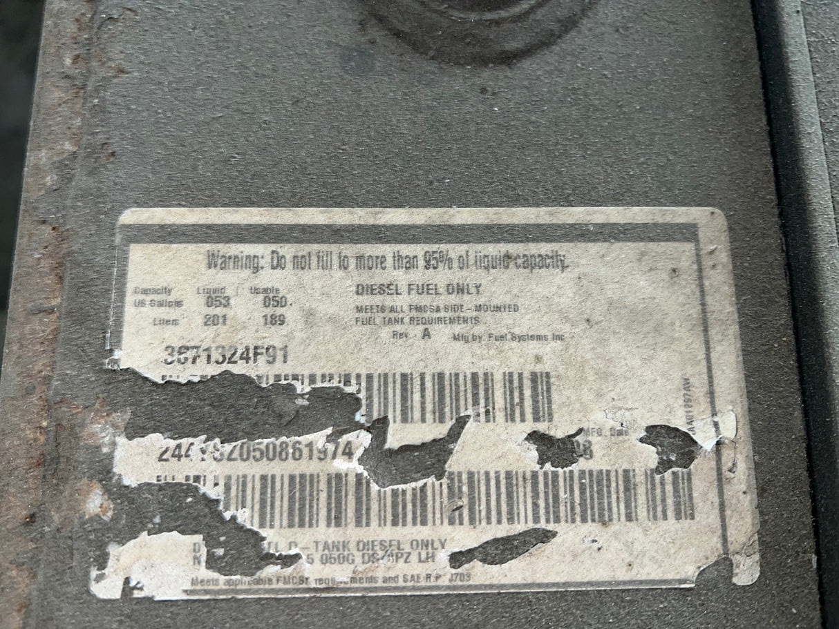 INTERNATIONAL 50G D-STY LSM (SVC) FUEL TANK Part # 3671324F91 WITH STEPS