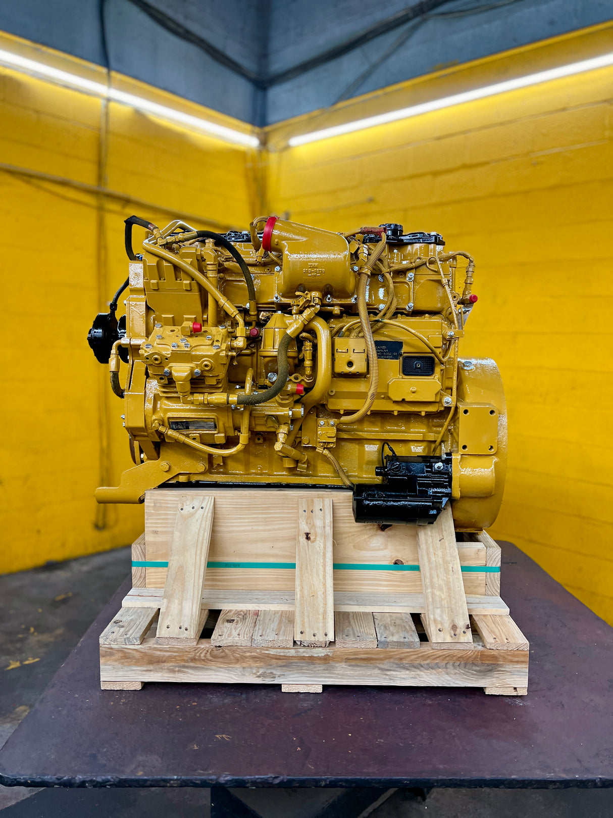 2005 Caterpillar C7 ACERT Diesel Engine For Sale, 250HP