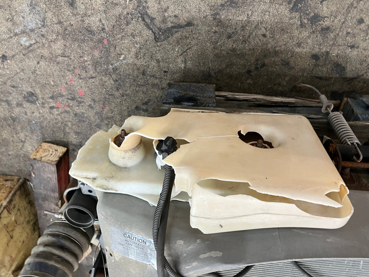 Ford / Sterling Cooling Assembly Part # VAL1050056