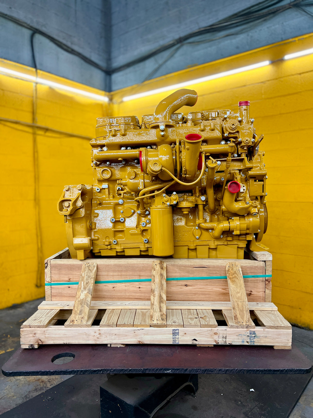 1999 Caterpillar C12 Diesel Engine with Jake Brakes For Sale, 2KS, 425HP