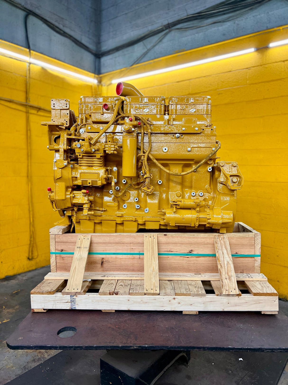 1999 Caterpillar C12 Diesel Engine with Jake Brakes For Sale, 2KS, 425HP