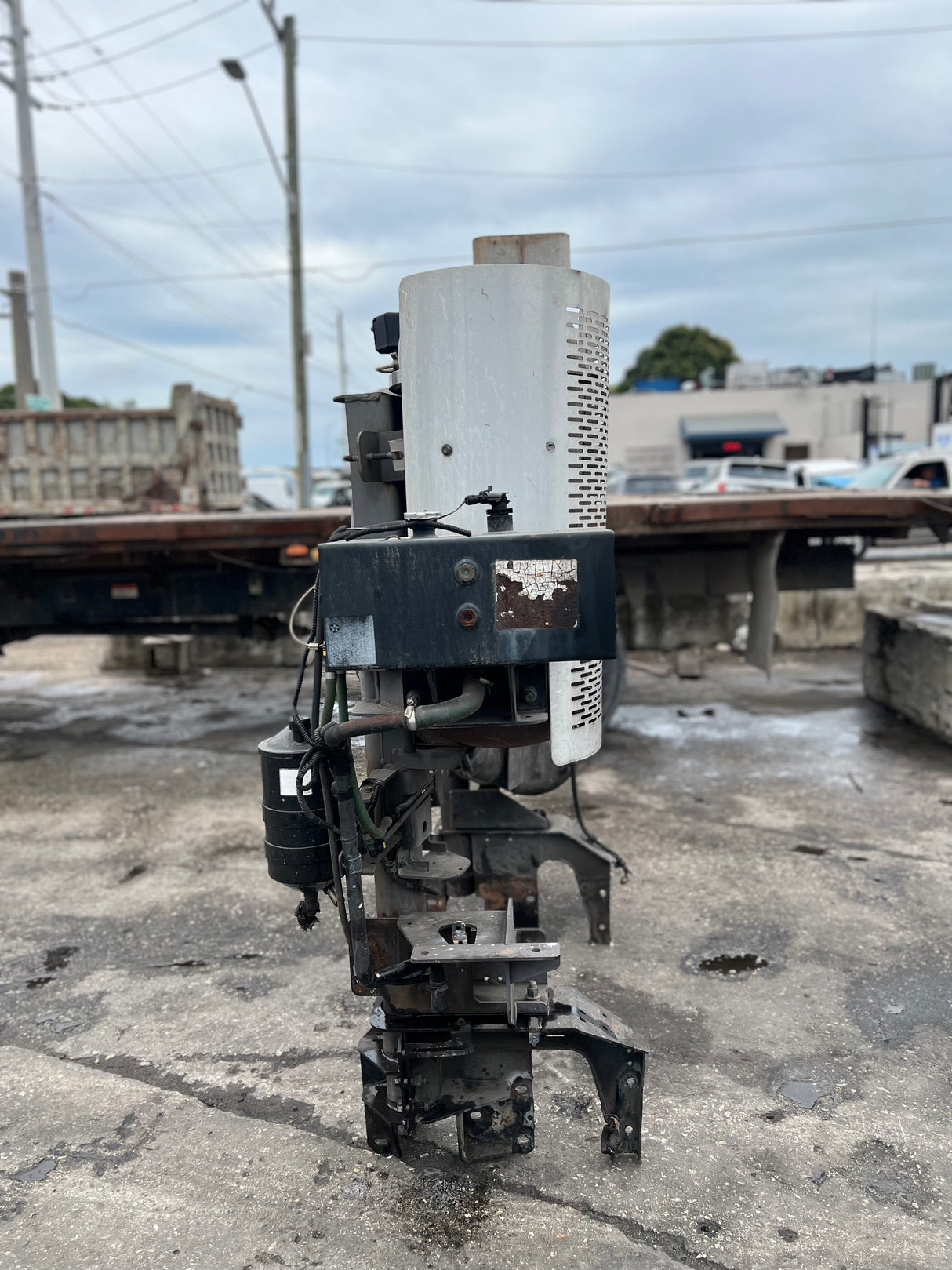 OEM Mack / Volvo Engine After-Treatment and Air Intake System 21357470